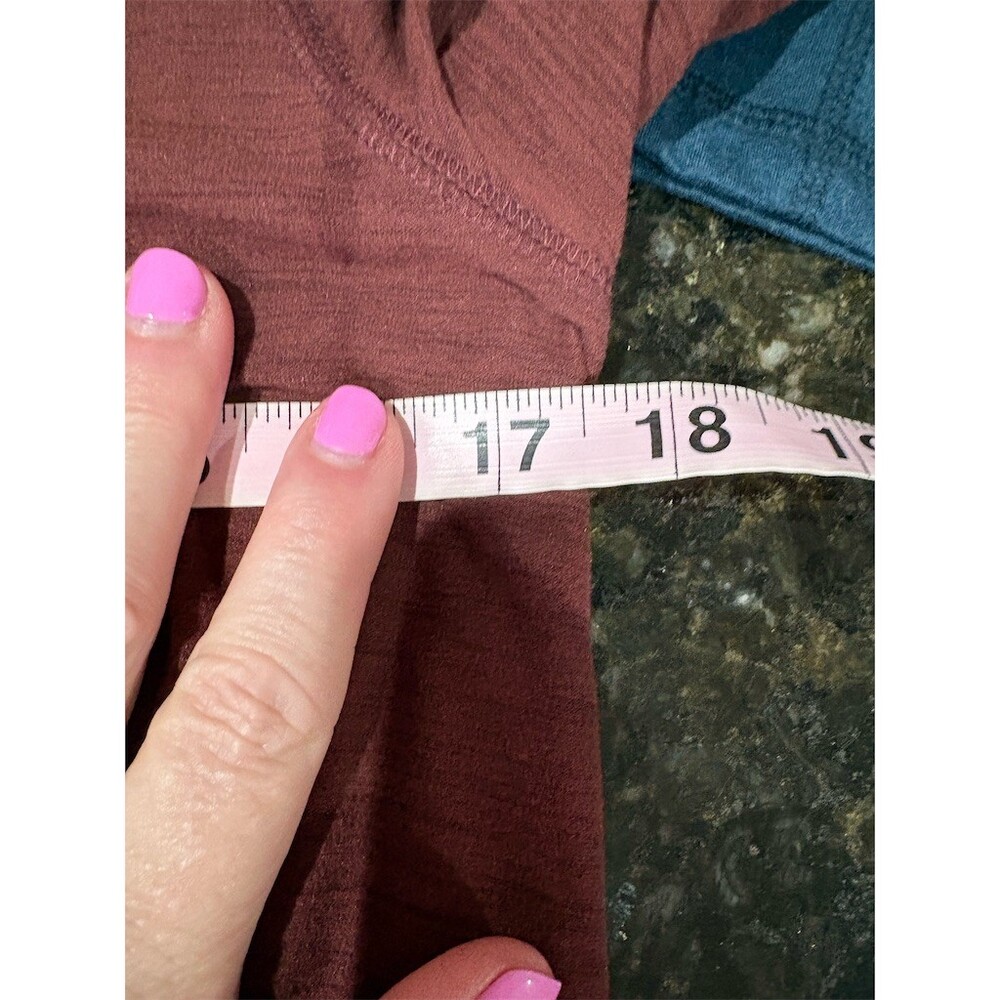 Old Navy Active Breathe ON Top Womens L Rust Twist Front Hem Long Sleeve - Picture 5 of 6